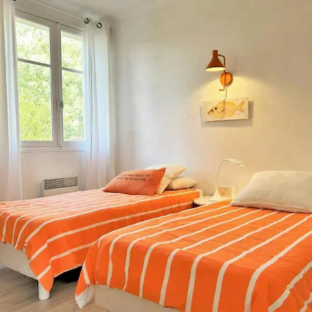 Lumineux Avec Terrasse, 500m De La Plage, - Fr-1-251-576 * Bormes-les-Mimosas